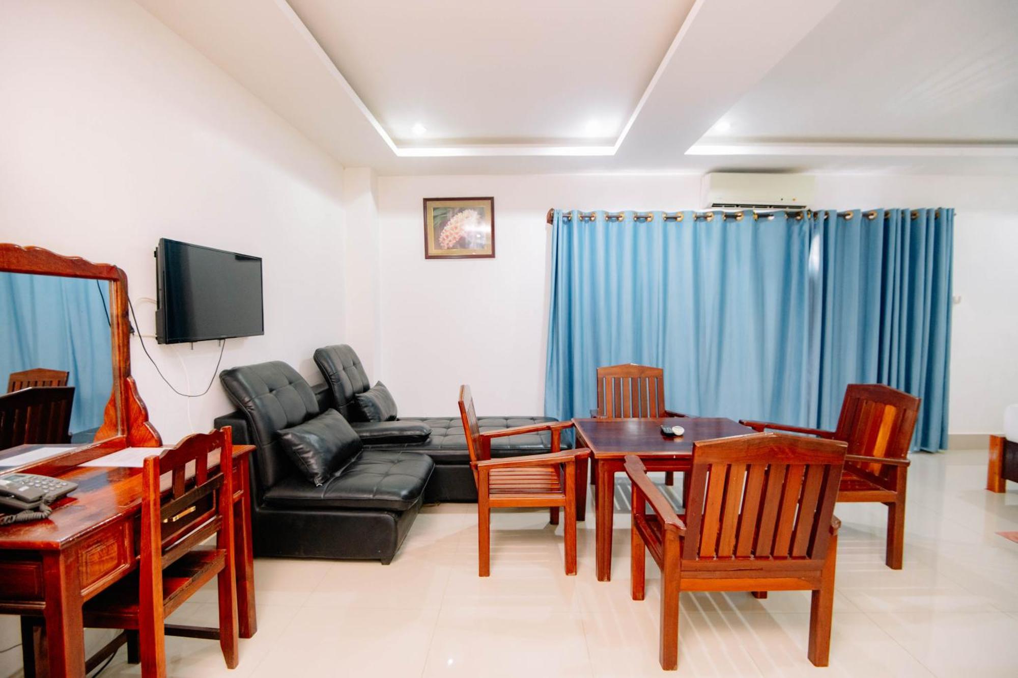 Lisha The Grand Riverside Hotel Vang Vieng Exterior foto